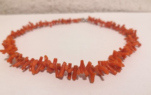 Collana corallo rosso - in,