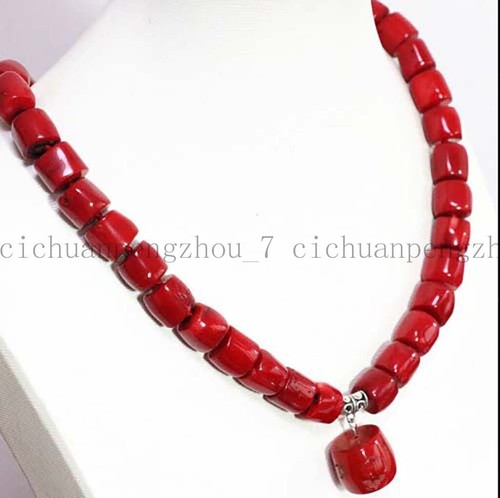 Collana con ciondolo perle - , di